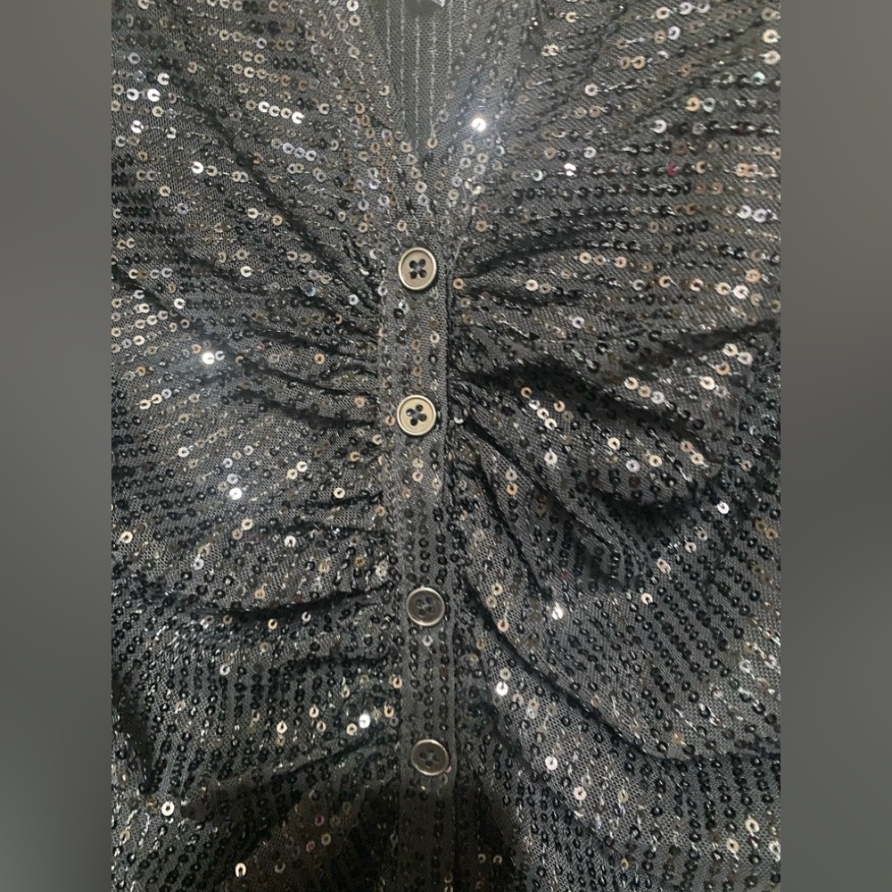 ✨NWT✨ Free People, Sequin Shirtee, Black/Noir, Size XL - Picture 12 of 13